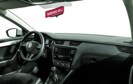 Skoda Octavia, 2018 год, 1 649 700 рублей, 9 фотография