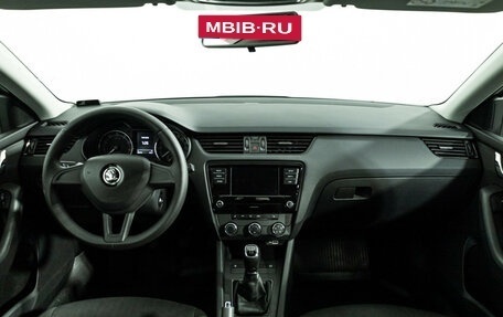 Skoda Octavia, 2018 год, 1 649 700 рублей, 13 фотография