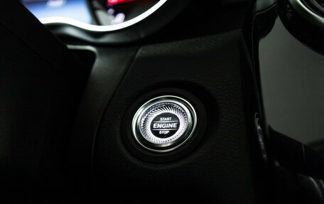 Mercedes-Benz C-Класс, 2018 год, 2 849 898 рублей, 15 фотография