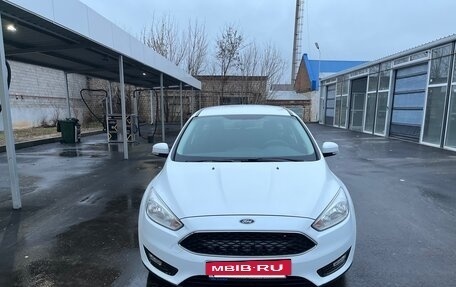 Ford Focus III, 2015 год, 1 250 000 рублей, 2 фотография