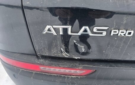 Geely Atlas, 2022 год, 1 820 000 рублей, 7 фотография