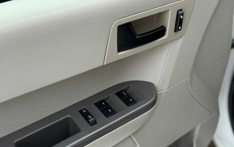 Ford Escape II, 2010 год, 800 000 рублей, 18 фотография