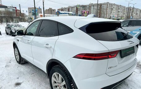 Jaguar E-Pace, 2018 год, 2 372 000 рублей, 8 фотография