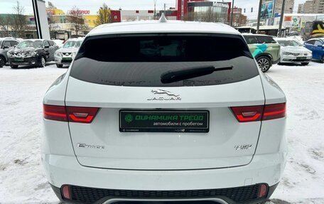 Jaguar E-Pace, 2018 год, 2 372 000 рублей, 7 фотография