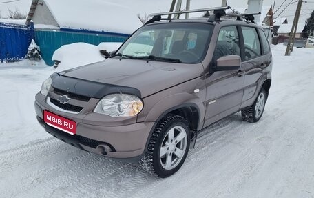 Chevrolet Niva I рестайлинг, 2013 год, 465 000 рублей, 1 фотография