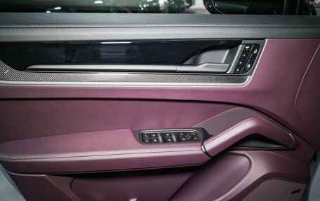 Porsche Cayenne III, 2025 год, 18 500 000 рублей, 9 фотография