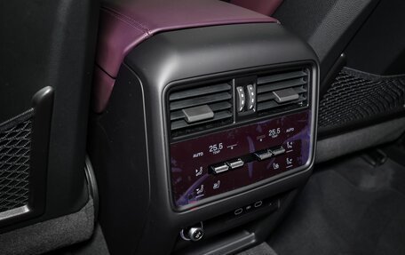 Porsche Cayenne III, 2025 год, 18 500 000 рублей, 28 фотография