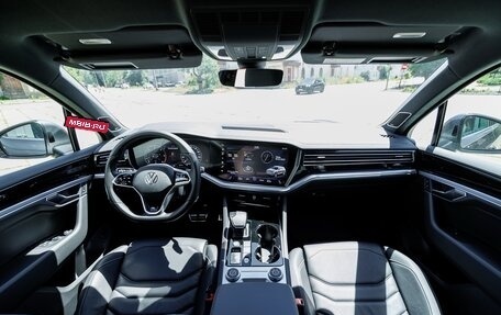 Volkswagen Touareg III, 2023 год, 9 550 000 рублей, 14 фотография