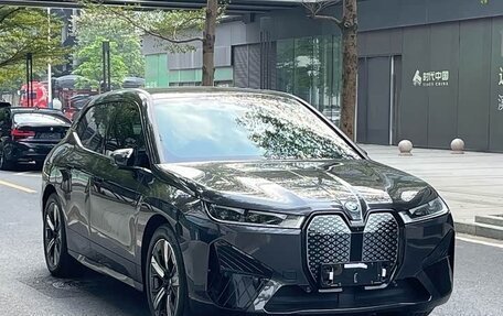 BMW iX, 2024 год, 6 880 000 рублей, 3 фотография