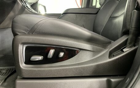 Cadillac Escalade IV, 2015 год, 3 324 000 рублей, 10 фотография