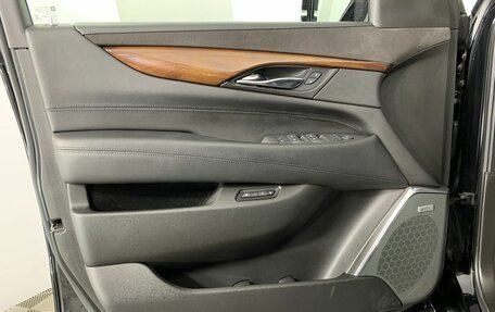 Cadillac Escalade IV, 2015 год, 3 324 000 рублей, 8 фотография