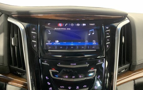 Cadillac Escalade IV, 2015 год, 3 324 000 рублей, 12 фотография