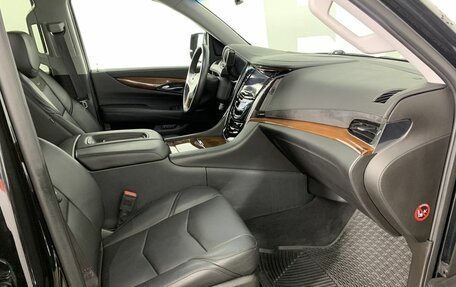 Cadillac Escalade IV, 2015 год, 3 324 000 рублей, 14 фотография