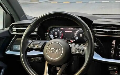 Audi A3, 2023 год, 2 100 000 рублей, 7 фотография