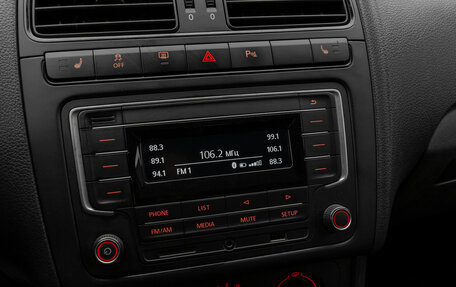 Volkswagen Polo VI (EU Market), 2018 год, 1 090 000 рублей, 19 фотография