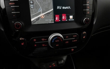 KIA Soul II рестайлинг, 2018 год, 1 720 000 рублей, 24 фотография