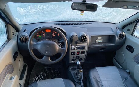 Renault Logan I, 2006 год, 140 000 рублей, 10 фотография