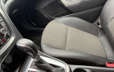 Opel Astra J, 2012 год, 830 000 рублей, 7 фотография