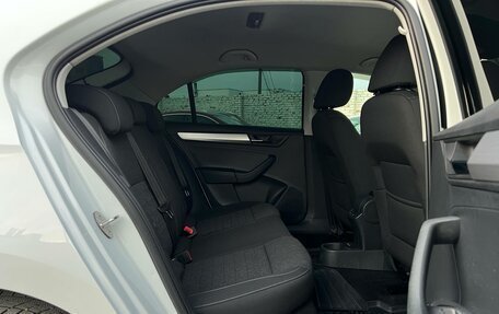 Skoda Rapid II, 2021 год, 1 375 000 рублей, 14 фотография