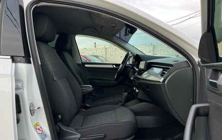 Skoda Rapid II, 2021 год, 1 375 000 рублей, 15 фотография