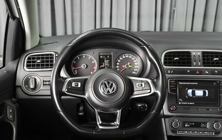 Volkswagen Polo VI (EU Market), 2020 год, 1 590 000 рублей, 12 фотография