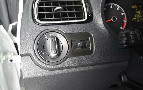 Volkswagen Polo VI (EU Market), 2020 год, 1 590 000 рублей, 20 фотография