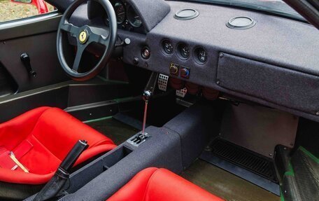 Ferrari F40, 1991 год, 318 000 000 рублей, 9 фотография