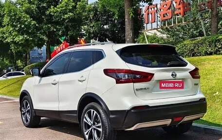 Nissan Qashqai, 2022 год, 1 862 000 рублей, 4 фотография
