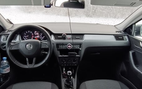 Skoda Rapid I, 2017 год, 550 000 рублей, 10 фотография