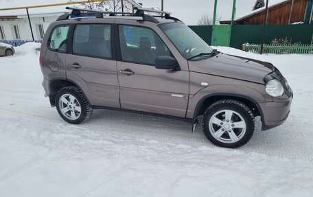 Chevrolet Niva I рестайлинг, 2013 год, 465 000 рублей, 2 фотография