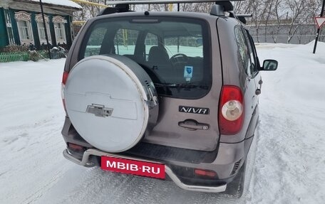 Chevrolet Niva I рестайлинг, 2013 год, 465 000 рублей, 5 фотография