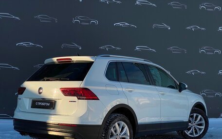 Volkswagen Tiguan II, 2020 год, 3 127 800 рублей, 2 фотография