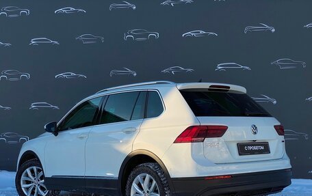 Volkswagen Tiguan II, 2020 год, 3 127 800 рублей, 4 фотография