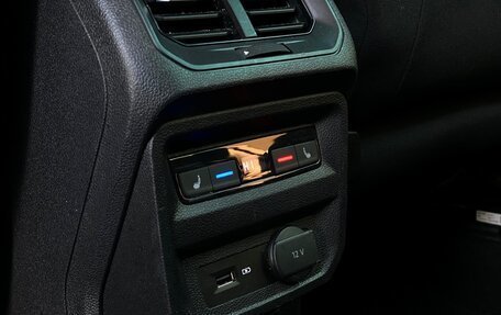 Volkswagen Tiguan II, 2020 год, 3 127 800 рублей, 12 фотография