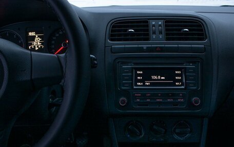 Volkswagen Polo VI (EU Market), 2015 год, 959 000 рублей, 15 фотография