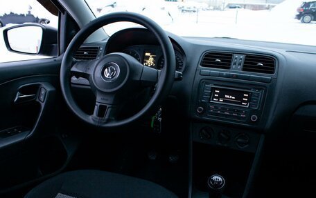 Volkswagen Polo VI (EU Market), 2015 год, 959 000 рублей, 13 фотография