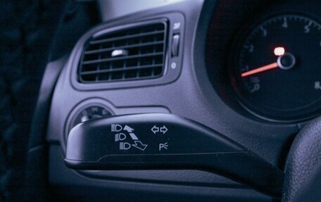 Volkswagen Polo VI (EU Market), 2015 год, 959 000 рублей, 18 фотография