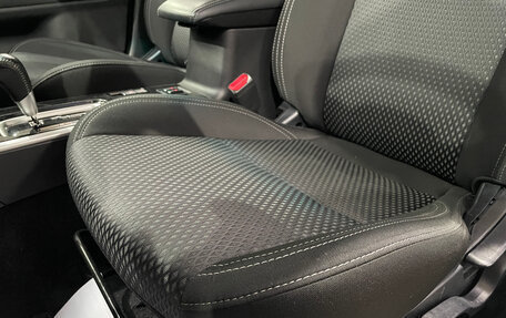 Mitsubishi Outlander III рестайлинг 3, 2019 год, 1 965 000 рублей, 14 фотография