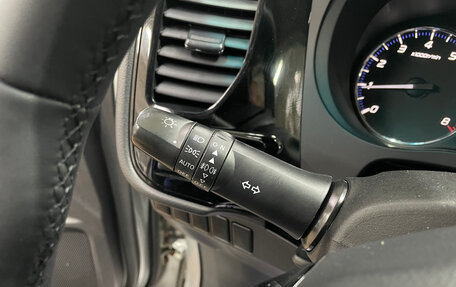 Mitsubishi Outlander III рестайлинг 3, 2019 год, 1 965 000 рублей, 19 фотография