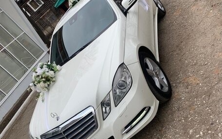 Mercedes-Benz E-Класс, 2010 год, 1 500 000 рублей, 1 фотография