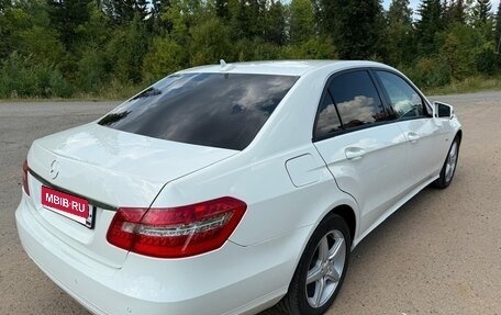 Mercedes-Benz E-Класс, 2010 год, 1 500 000 рублей, 5 фотография