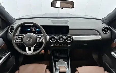 Mercedes-Benz GLB, 2021 год, 1 806 000 рублей, 8 фотография