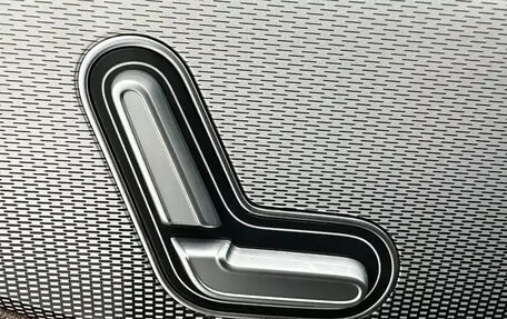 Mercedes-Benz GLB, 2021 год, 1 806 000 рублей, 15 фотография