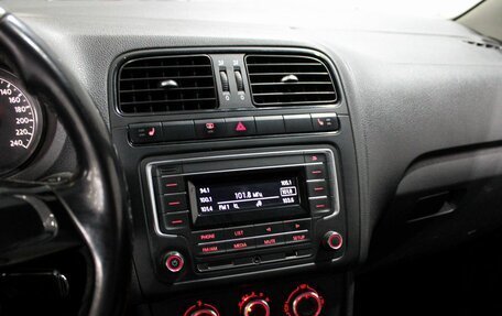 Volkswagen Polo VI (EU Market), 2016 год, 1 099 000 рублей, 10 фотография