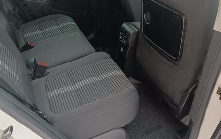 Volkswagen Tiguan I, 2010 год, 975 000 рублей, 13 фотография