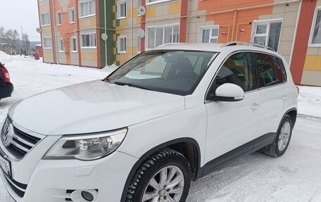 Volkswagen Tiguan I, 2010 год, 975 000 рублей, 4 фотография