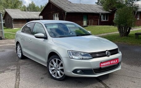 Volkswagen Jetta VI, 2014 год, 999 999 рублей, 1 фотография