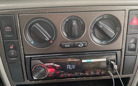 Volkswagen Passat B5+ рестайлинг, 1998 год, 330 000 рублей, 10 фотография