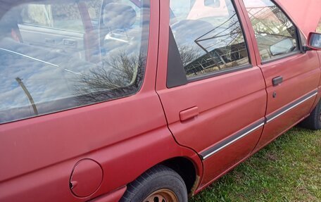 Ford Escort V, 1994 год, 90 000 рублей, 3 фотография