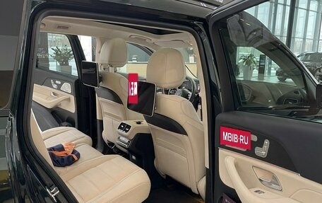 Mercedes-Benz GLS, 2023 год, 19 500 000 рублей, 4 фотография